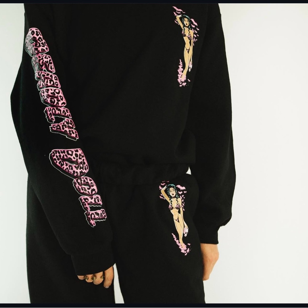 Deadly doll matching sweatsuit